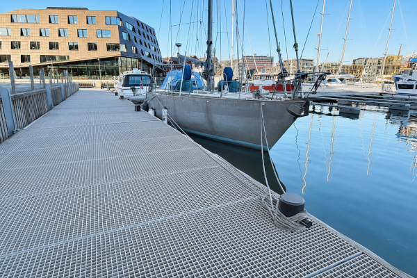 GVK-roosters en profielen voor jachthavens en haveninstallaties