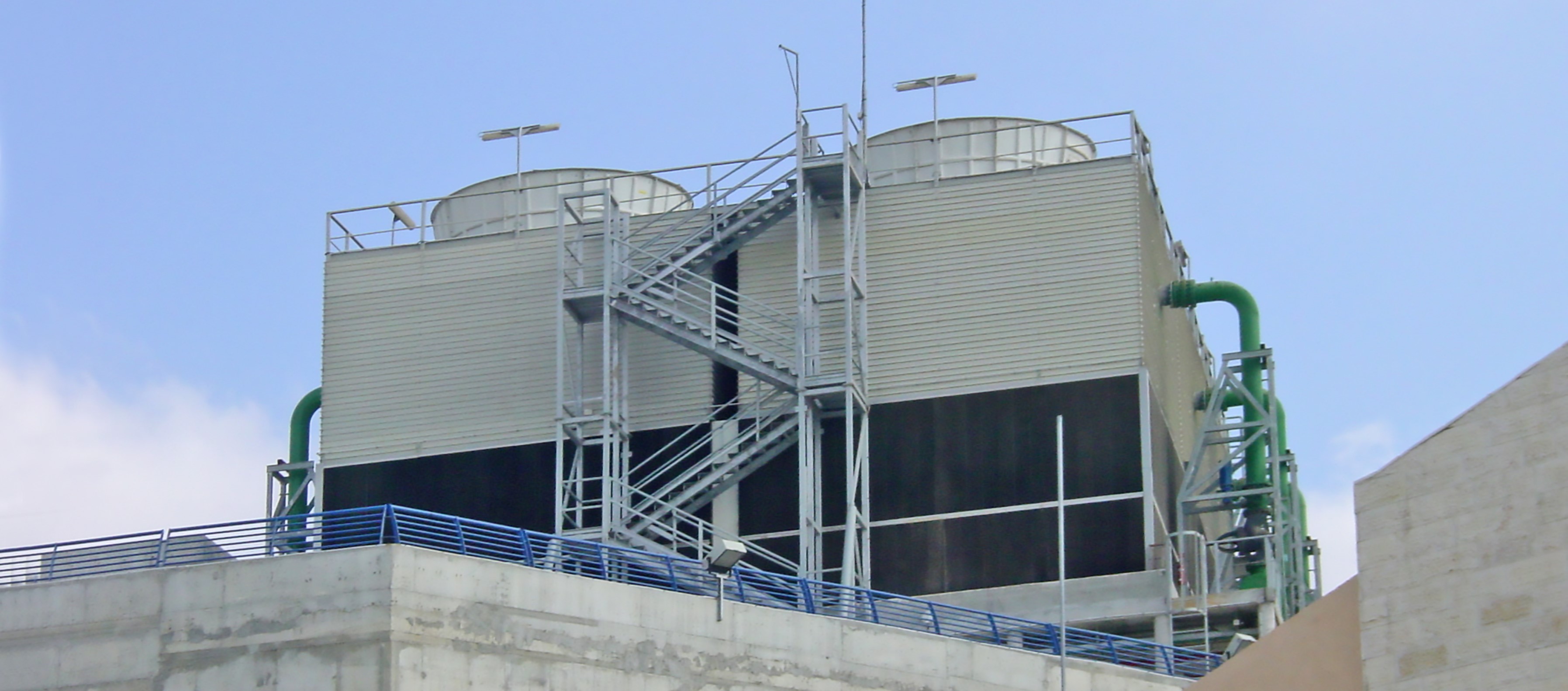 Torre de refrigeración de Intel en Israel, Construcciones y perfiles de PRFV de 70 toneladas