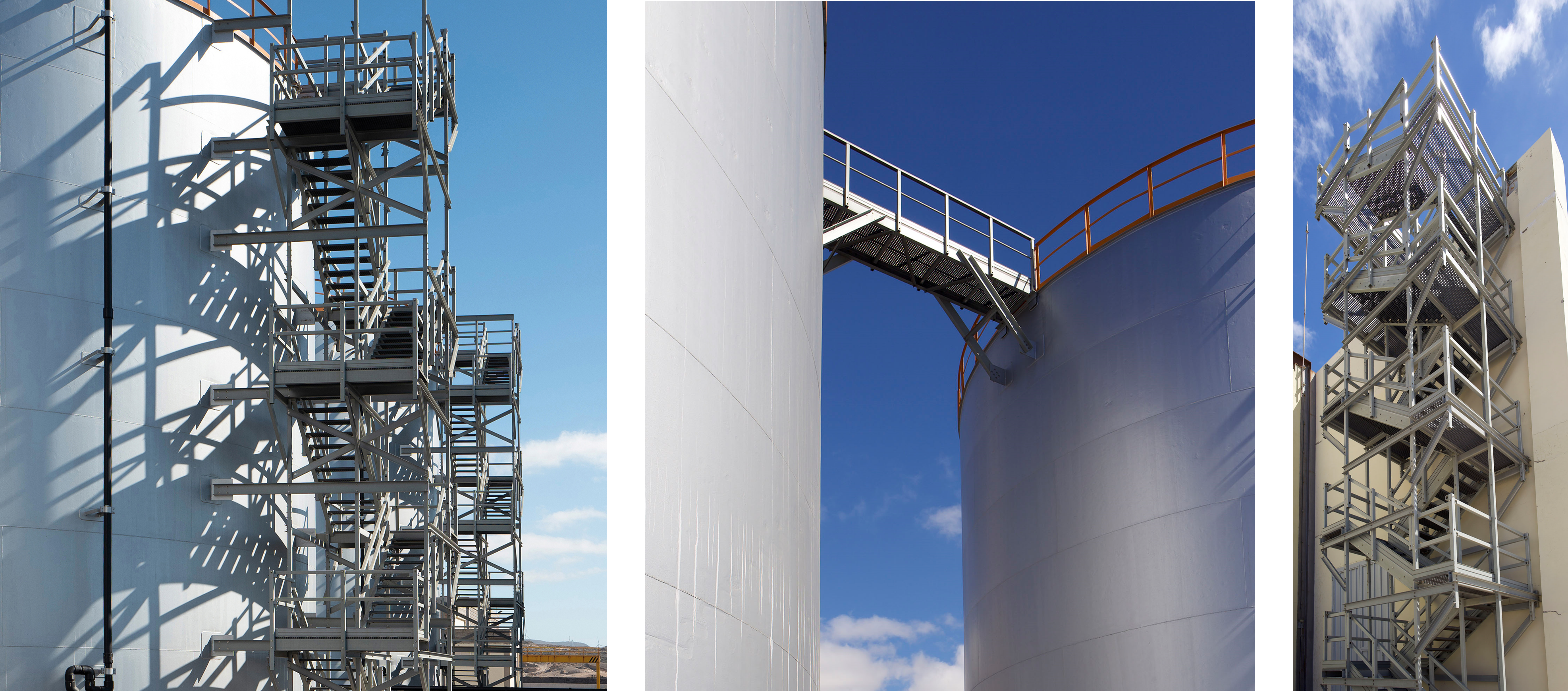 Duża klatka schodowa z TWS na zbiorniku, przejście przez 2 zbiorniki, klatka schodowa, 5 pięter w zakładzie przemysłowym na Teneryfie