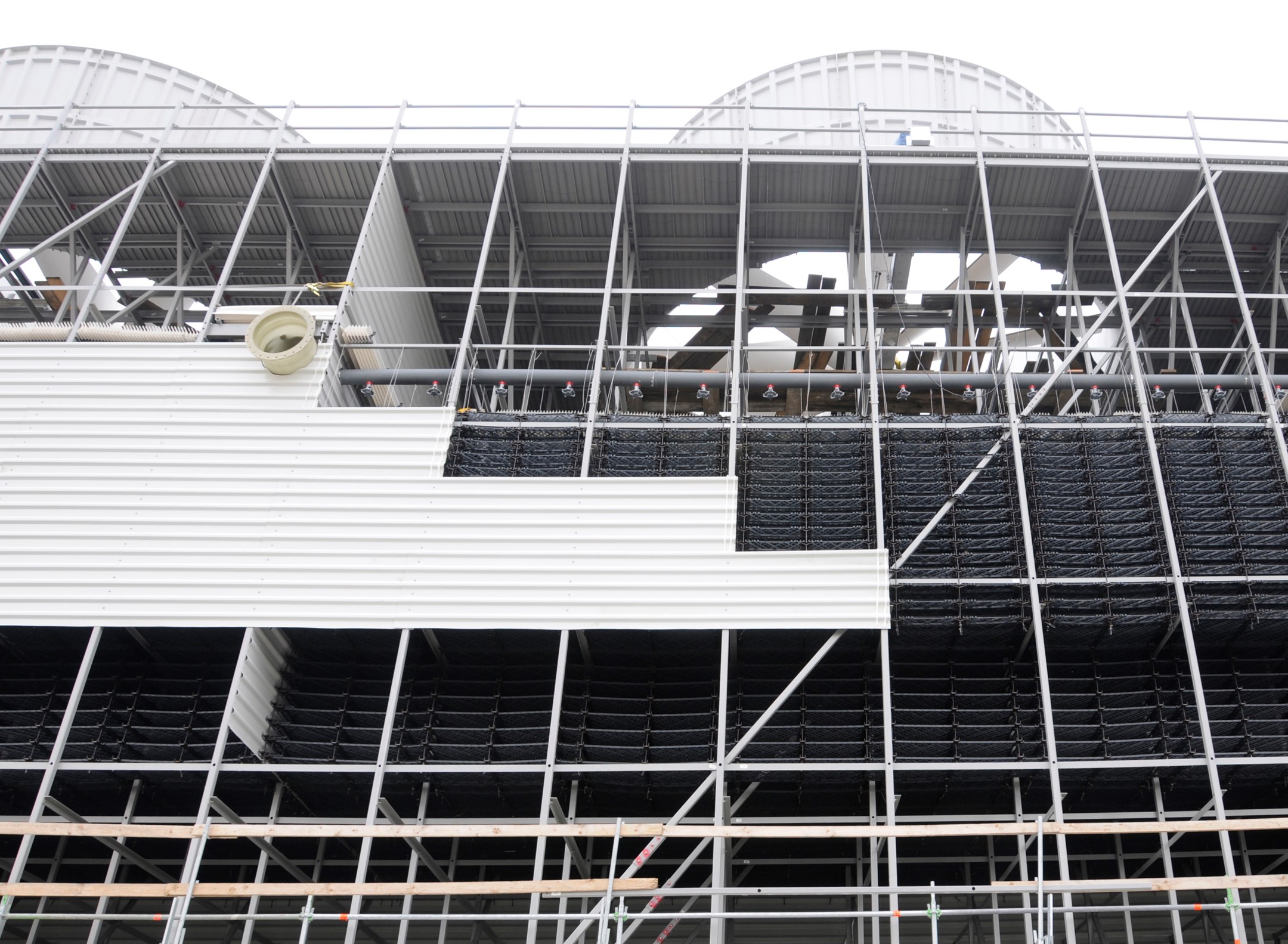 30 toneladas de GRP, productos semiacabados, para una planta de etanol en Wanze (Bélgica)